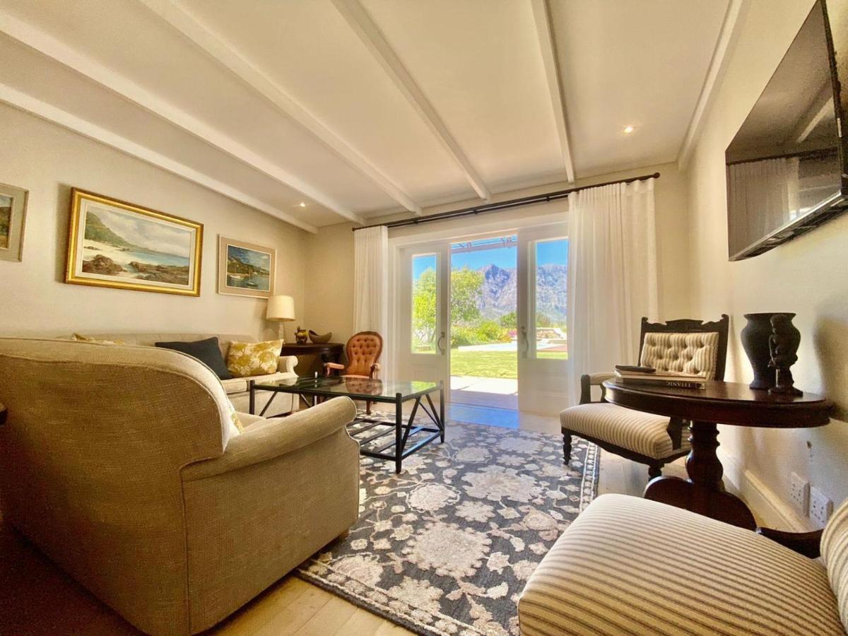 Banhoek Corner Guesthouse Стелленбос Экстерьер фото